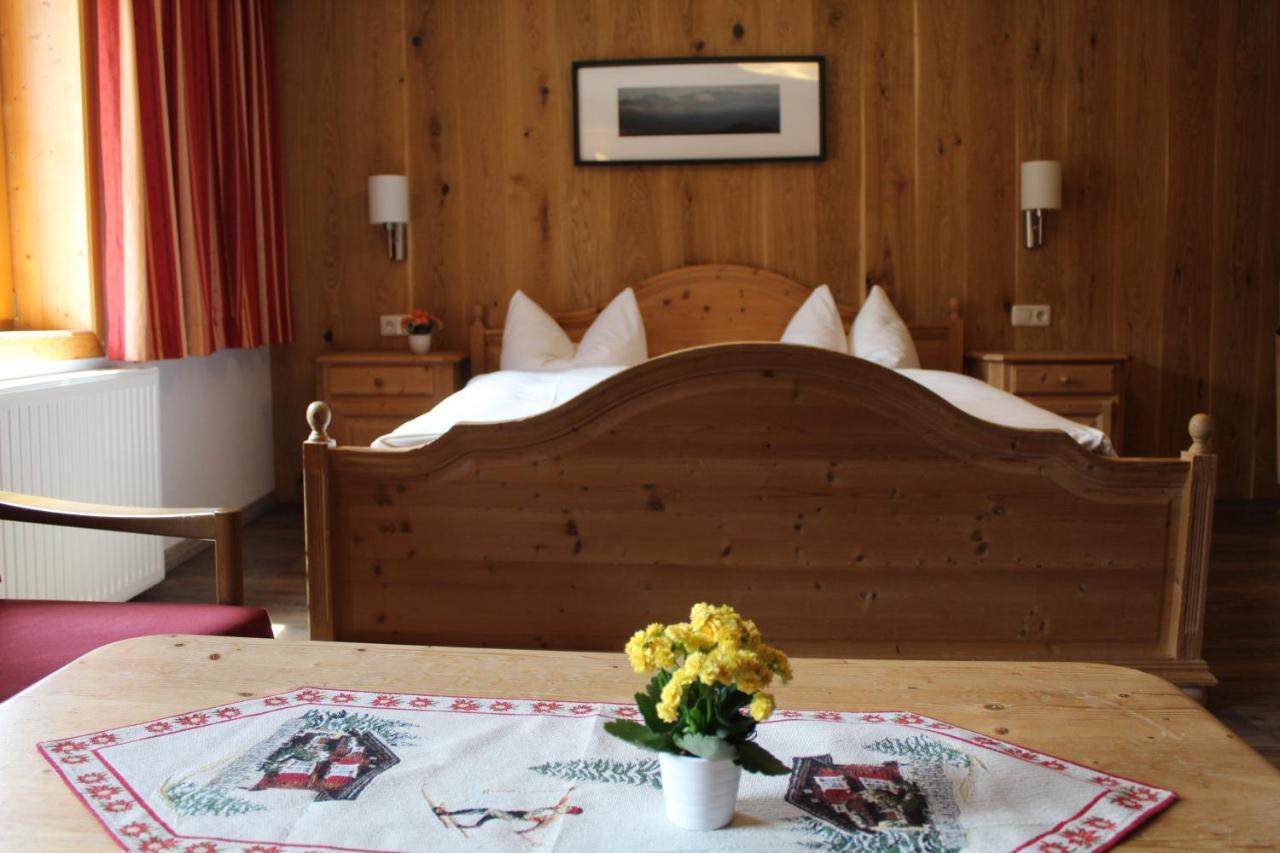 Berghof Hotell Berwang Eksteriør bilde